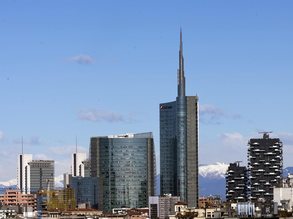 My Bed Montenapoleone Milano Exteriör bild